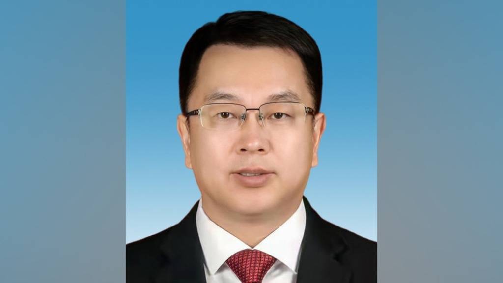 鹰潭市委书记许南吉履新江西省财政厅党组书记