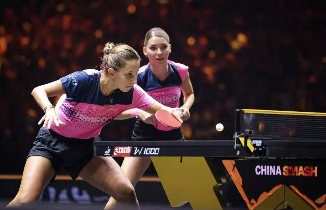 国乒提前锁定混双冠军，男、女双打各有3对进4强 | WTT中国大满贯双打