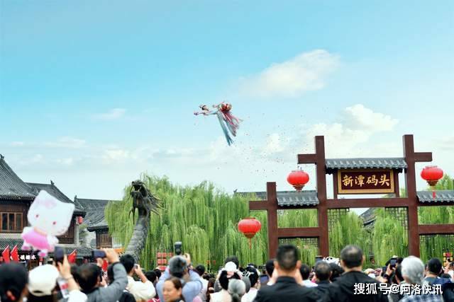 河南洛阳老城区赵书政：“天女散花”是中华优秀传统文化复兴的时代表达